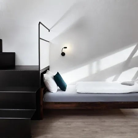 Long Story Short Hostel&café Olomouc