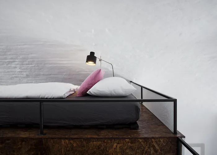 Long Story Short & Cafe Hostel Olomouc