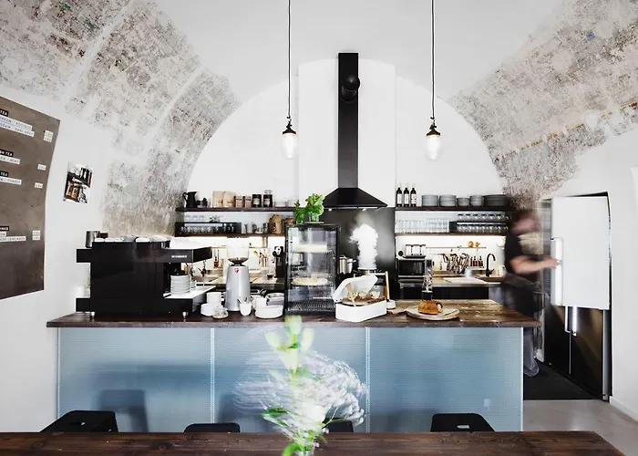 Long Story Short & Cafe Hostel