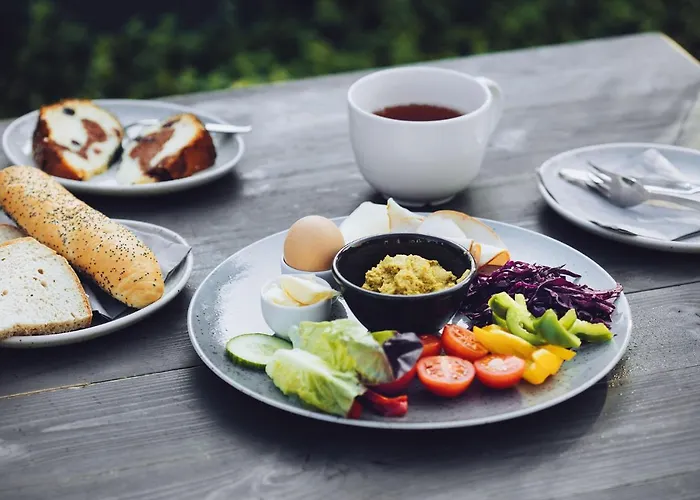 Long Story Short & Cafe Hostel Olmütz